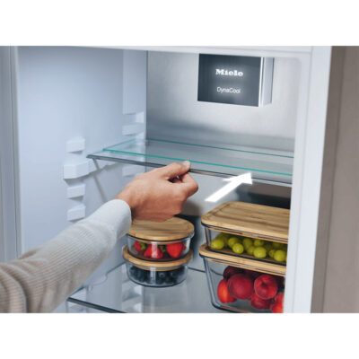 réfrigérateur encastrable pour un stockage professionnel, grâce à perfectfresh pro et dynacool. k 7747 c 125 gala ed