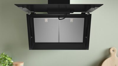 hotte inclinée bosch série 6, 80 cm, noir avec finition en verre. dwk81an60