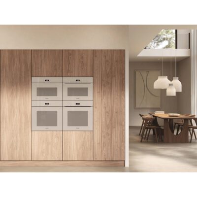 four compact miele sans poignée h 7440 bpx pearl beige design facile à combiner avec éclairage led et pyrolyse.