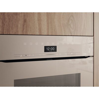 four compact miele sans poignée h 7440 bpx pearl beige design facile à combiner avec éclairage led et pyrolyse.