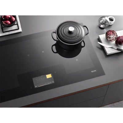 miele km 7999 fl noir avec tempcontrol pour un rôtissage parfait